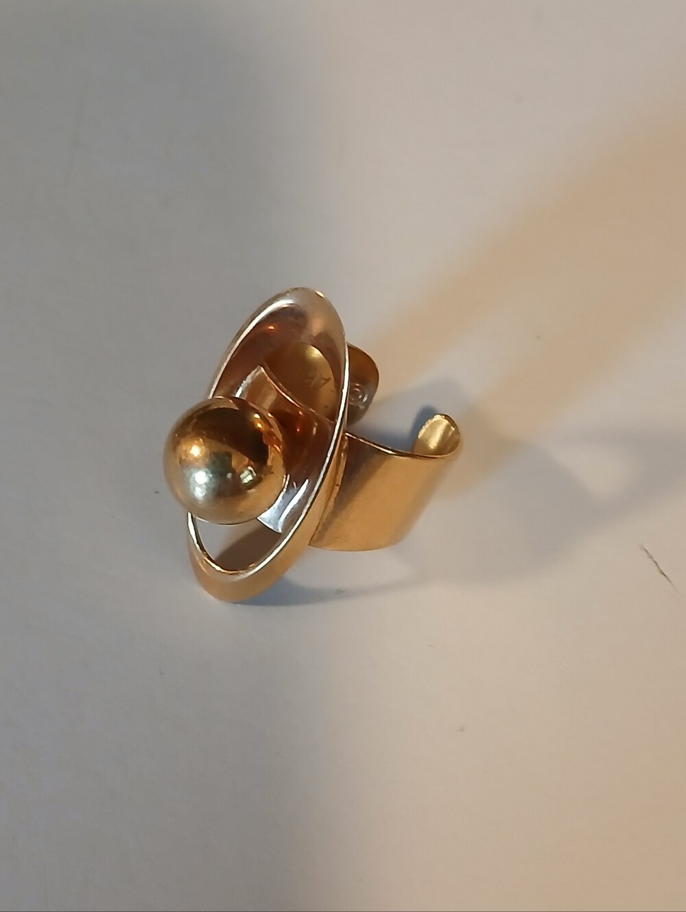 Vintage Sarah Coventry 1971 Saturn Ring
